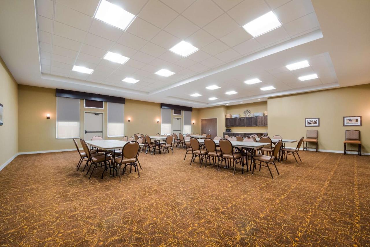 Best Western Bandera Suites & Saloon Luaran gambar